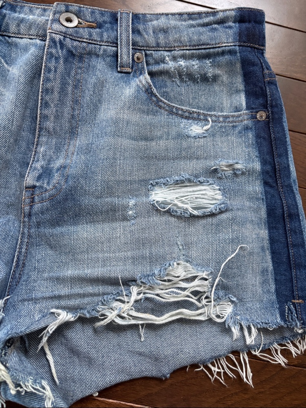Pistola Denim Shorts Nova Size 29 High-Rise Relaxed Distressed Cutoff Festival - Picture 6 of 13